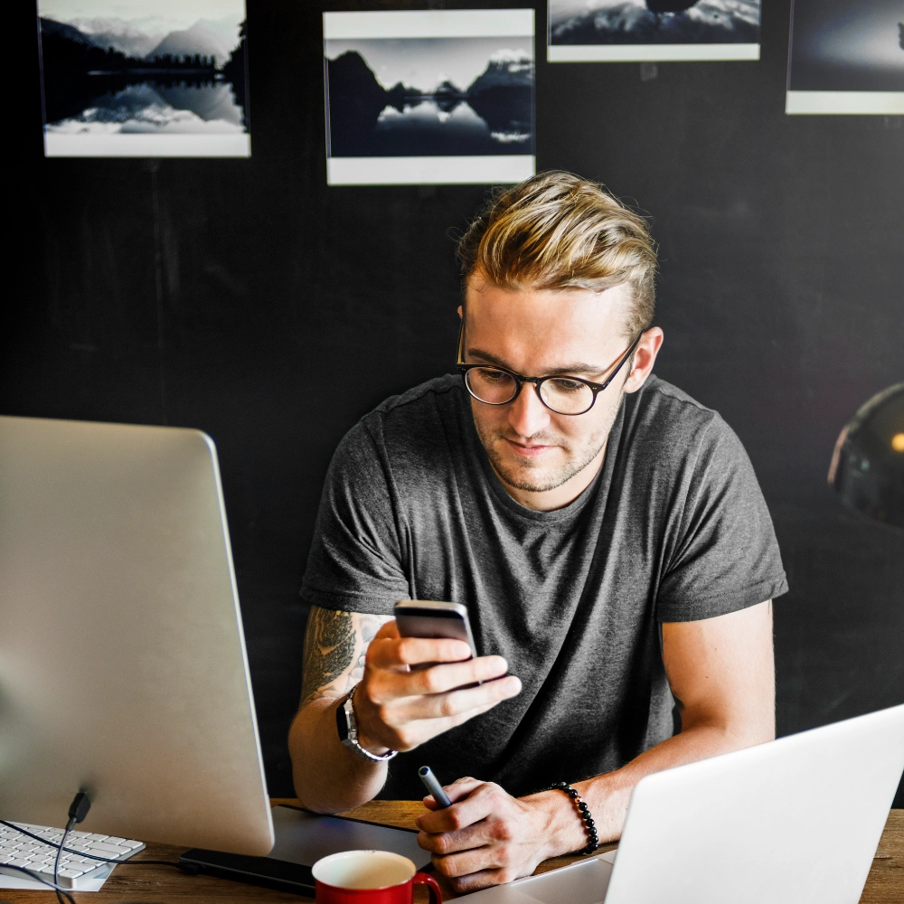 Ultimate Guide to Online Reputation Management: Protect Your Brand in 2024